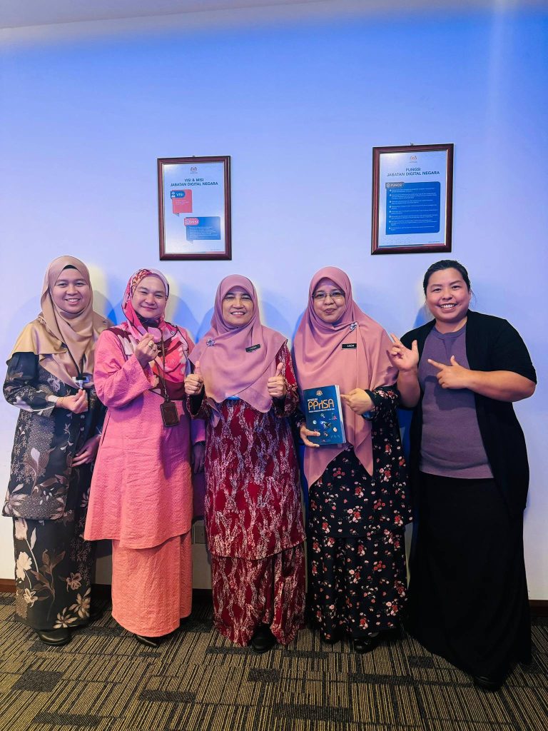 19 Jun 2024 | Sesi Pembentangan Draf Panduan Pengurusan Projek ICT Sektor Awam (PPRiSA) Versi 2.0 Kepada Ketua Pengarah Jabatan Digital Negara (JDN)