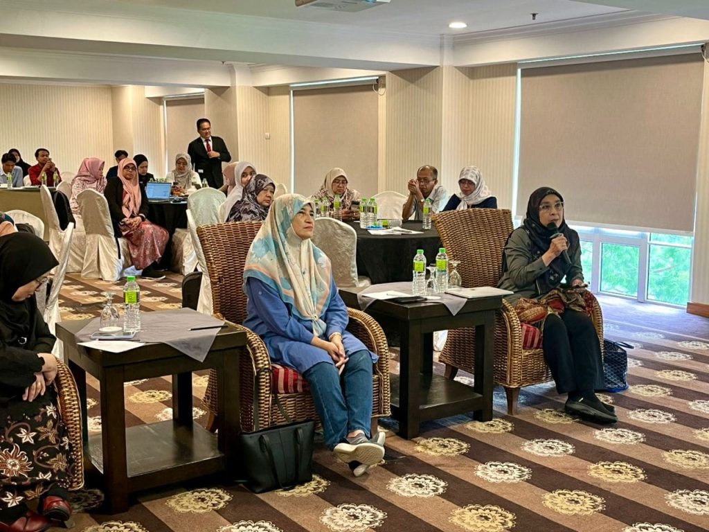 6-8 Jun 2024 | Bengkel 𝘝𝘪𝘴𝘪𝘰𝘯𝘪𝘯𝘨 Bagi Projek 𝘎𝘰𝘷𝘦𝘳𝘯𝘮𝘦𝘯𝘵 𝘖𝘯𝘭𝘪𝘯𝘦 𝘚𝘦𝘳𝘷𝘪𝘤𝘦𝘴 𝘎𝘢𝘵𝘦𝘸𝘢𝘺 (GOSG) 2.0