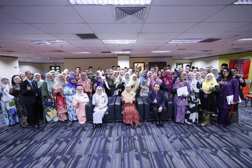 11 April 2025 | Majlis Amanat Ketua Perkhidmatan dan Penyampaian Surat Penempatan Pemangkuan kepada 60 orang PTM Gred F10 di atas Pemangkuan ke Gred F12