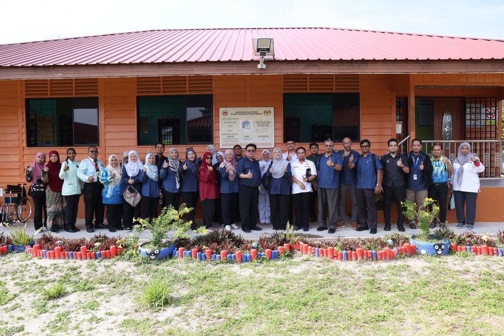 24 April 2025 Program MADANINET di Klinik Desa Pulau Aur dan Klinik Desa Pulau Tinggi, Mersing Johor