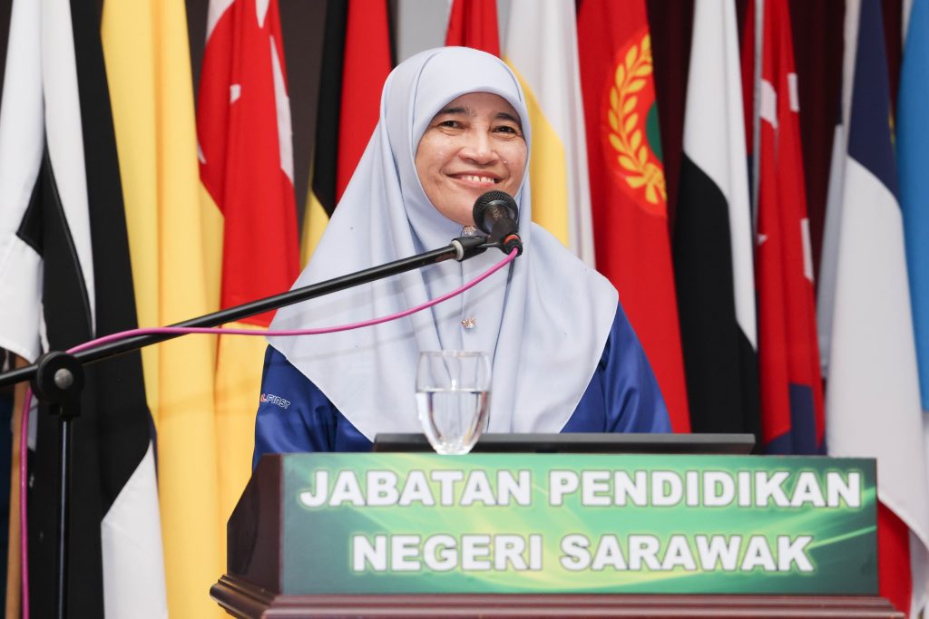 29 April 2025 | Majlis Amanat Ketua Perkhidmatan dan Penyerahan Surat Penempatan kepada 53 orang Juruteknik Komputer Gred FT1 lantikan baharu bagi Negeri Sarawak