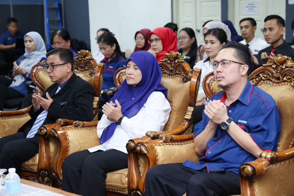 30 April 2025 | Majlis Amanat Ketua Perkhidmatan dan Penyerahan Surat Penempatan kepada 29 orang Juruteknik Komputer Gred FT1 lantikan baharu bagi Negeri Sabah