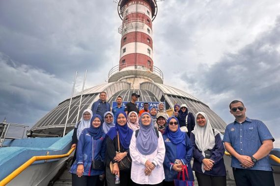 20 Mei 2025 | Lawatan Kerja ke One Fathom Bank Lighthouse, Selat Melaka