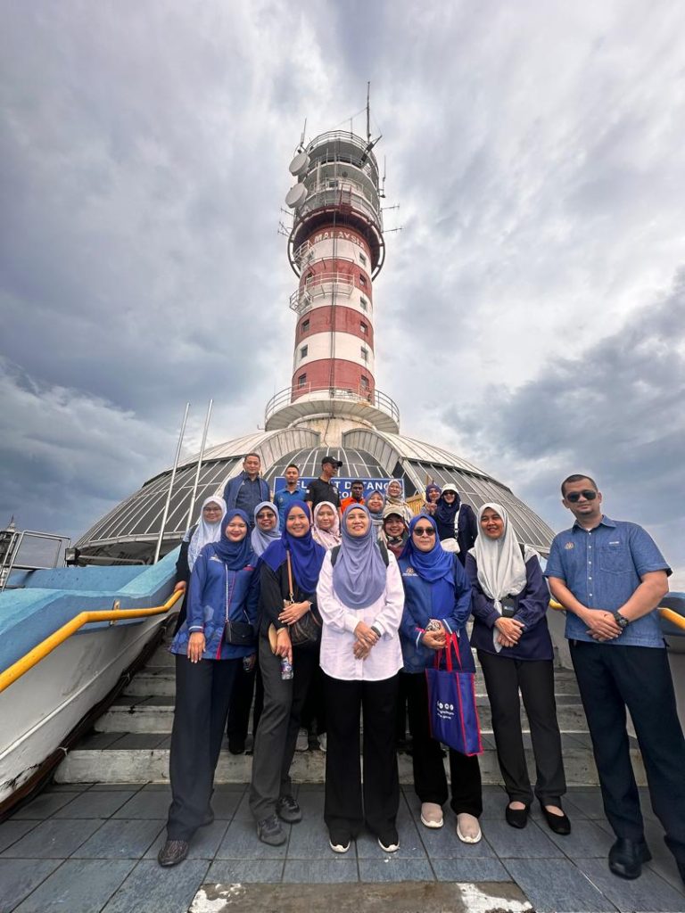 20 Mei 2025 | Lawatan Kerja ke One Fathom Bank Lighthouse, Selat Melaka