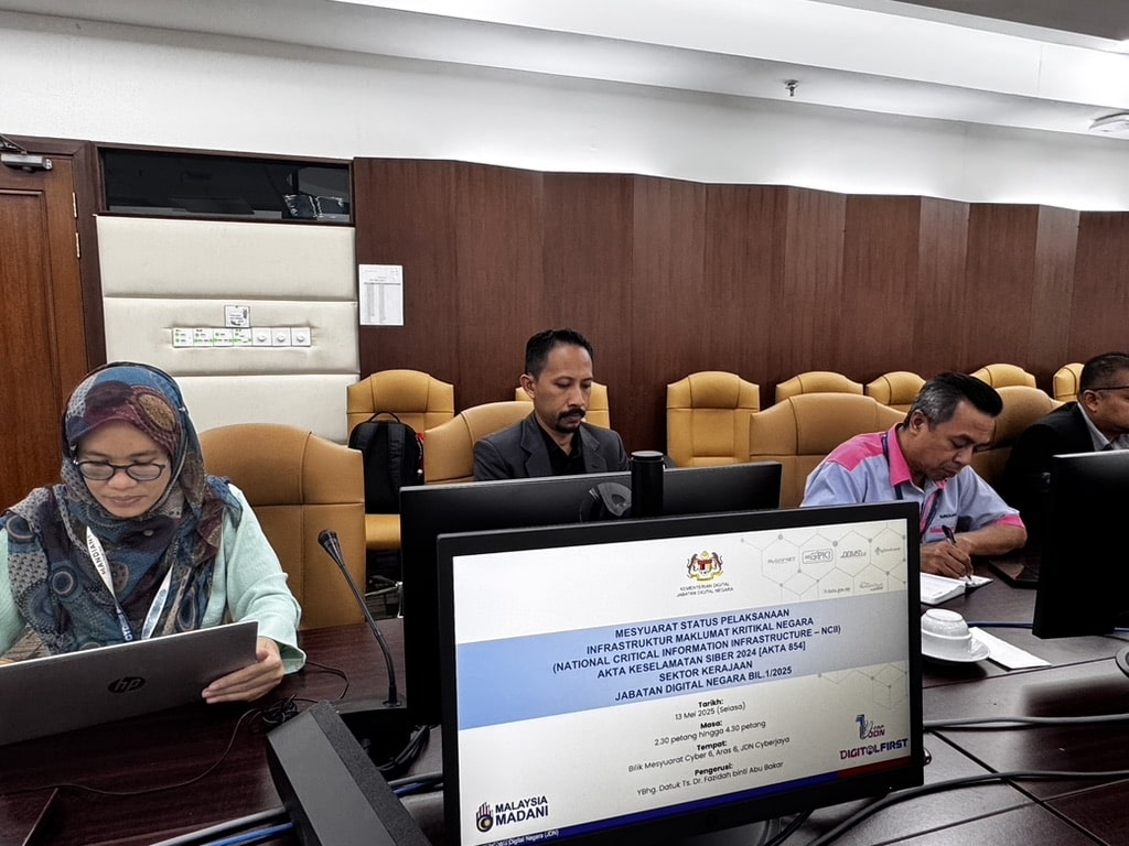 13 Mei 2025 | Mesyuarat Status Pelaksanaan Akta 854 NCII Sektor Kerajaan (JDN) Bilangan 1 Tahun 2025