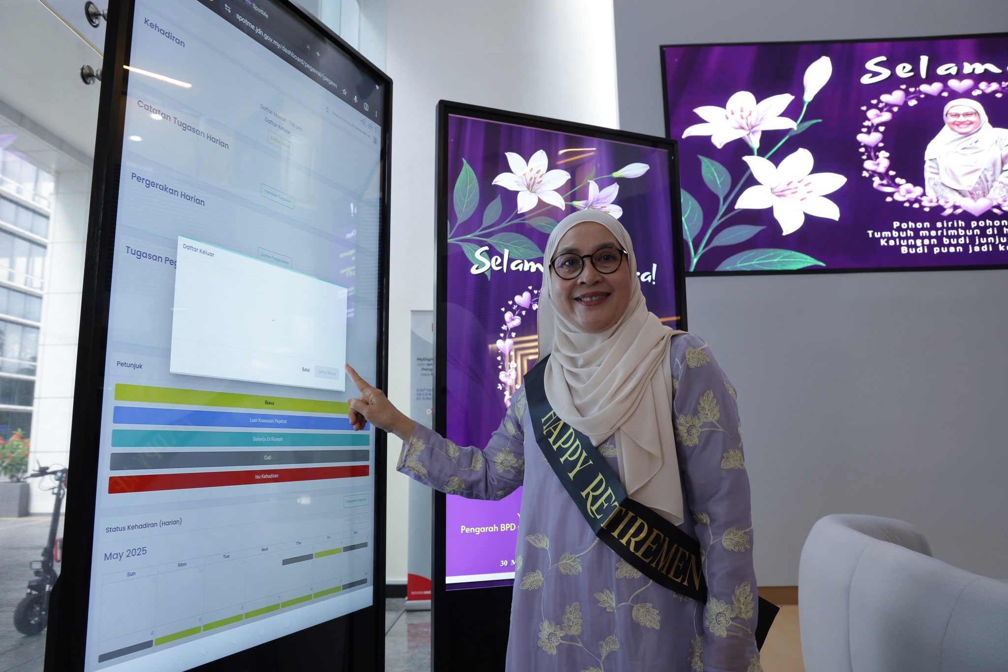 30 Mei 2025 Majlis Clock Out Sempena Persaraan Wajib Puan Siti Sapura binti Raffee (4)-min