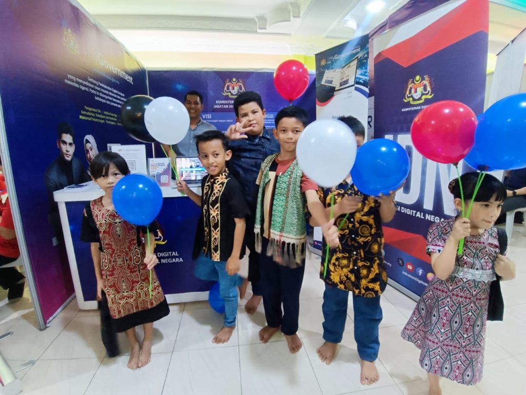 31 Mei 2025 Program Jelajah Digital Rumah Panjang : Rumah Collins, Selangau, Sibu