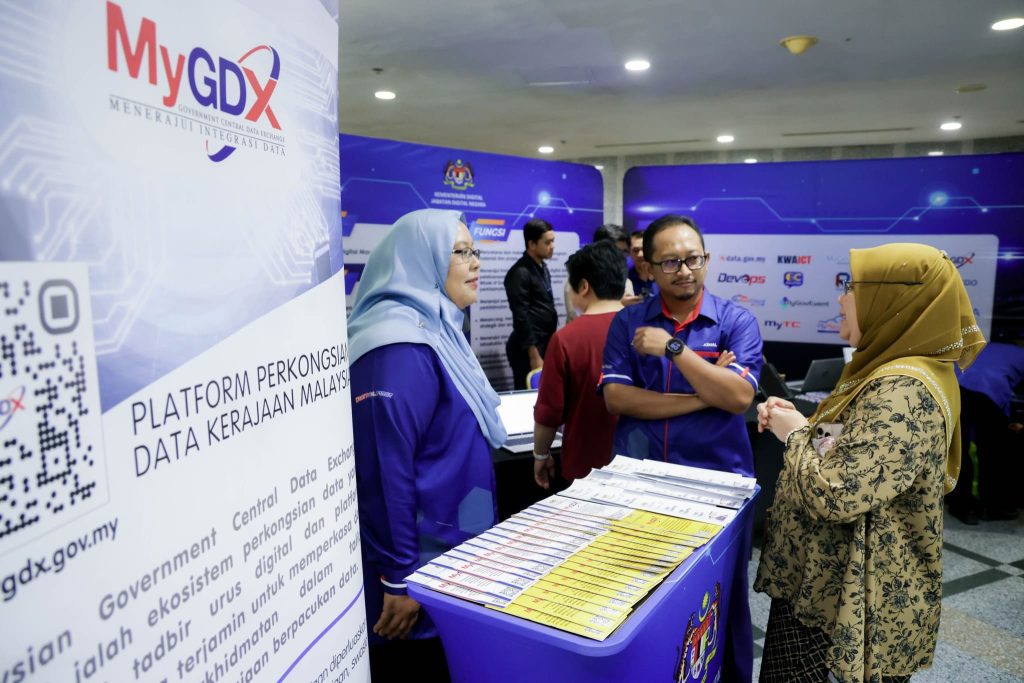 25 Jun 2025 | Majlis Perhimpunan Bulanan Jabatan Perkhidmatan Awam (JPA) bagi bulan Jun 2025 bertemakan “Evolusi”, anjuran Bahagian Perjawatan dan Organisasi (BPO), bertempat di Auditorium JPA