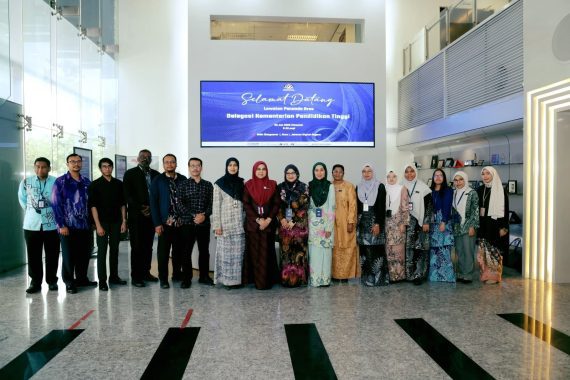 26 Jun 2025 | Lawatan Penanda Aras Kementerian Pendidikan Tinggi ke Jabatan Digital Negara