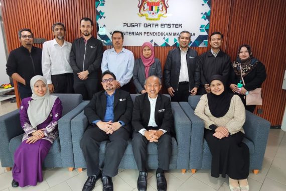 Lawatan Kerja Timbalan Ketua Pengarah, Sektor Kemajuan Pengurusan Dan Perundangan (SKPP), Jabatan Ketua Pengarah Tanah Dan Galian Persekutuan (JKPTG) Ke Pusat Pemulihan Bencana (DRC), Bandar Enstek