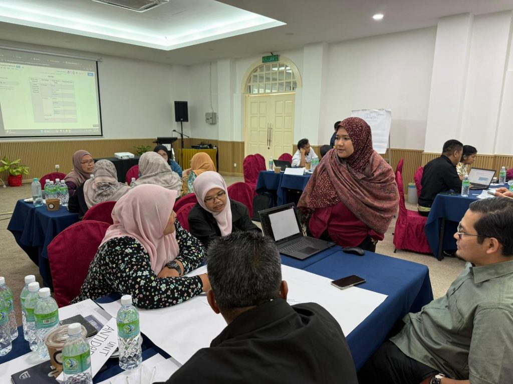 Program Kursus Kecerdasan Buatan (AI) (4)