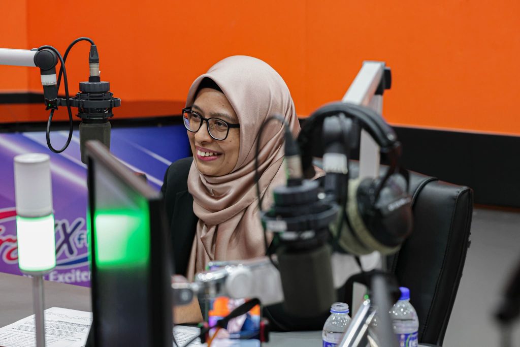 Sorotan Temu Bual Radio Traxx FM sempena Program SmartGOV Malaysia 2025 (3)